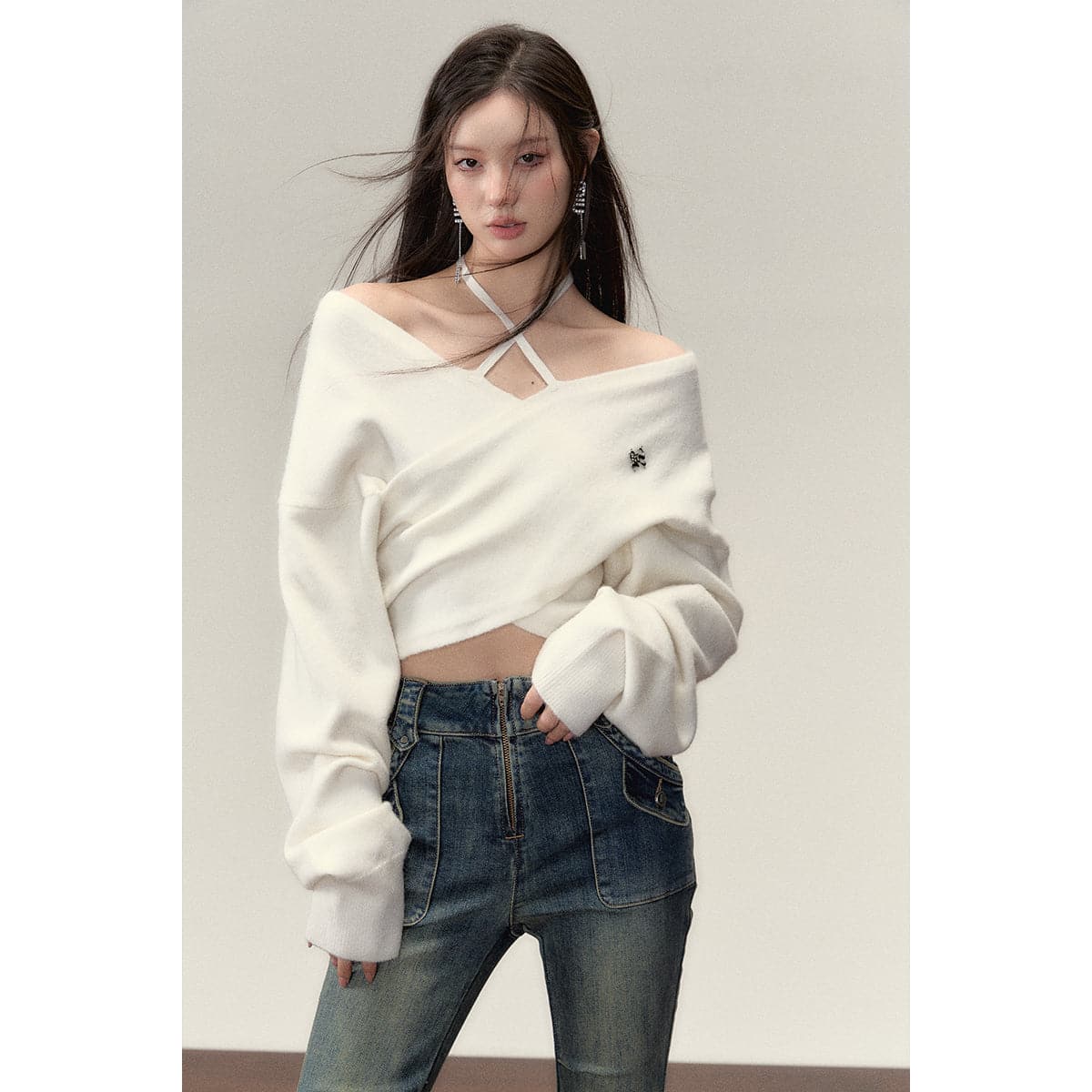 White Crossed Knit Top With Halter Straps - chiclara