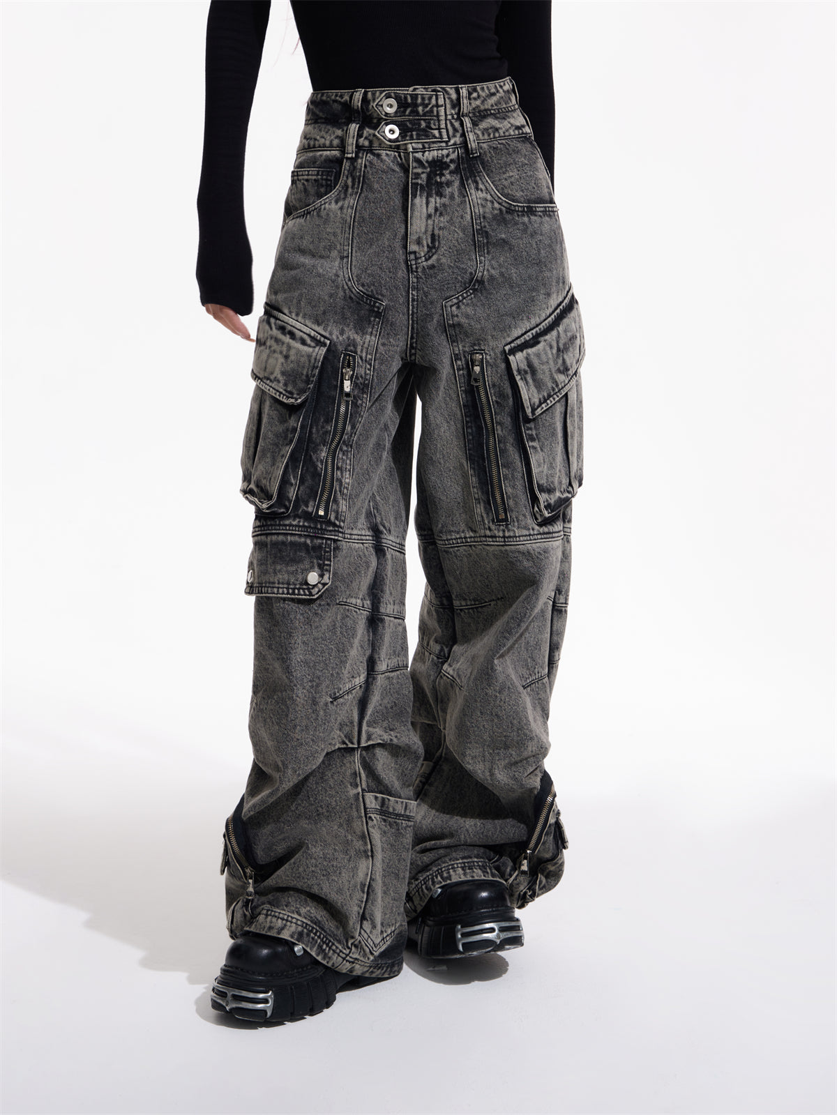 Work Style Multi-Pocket Jeans - chiclara