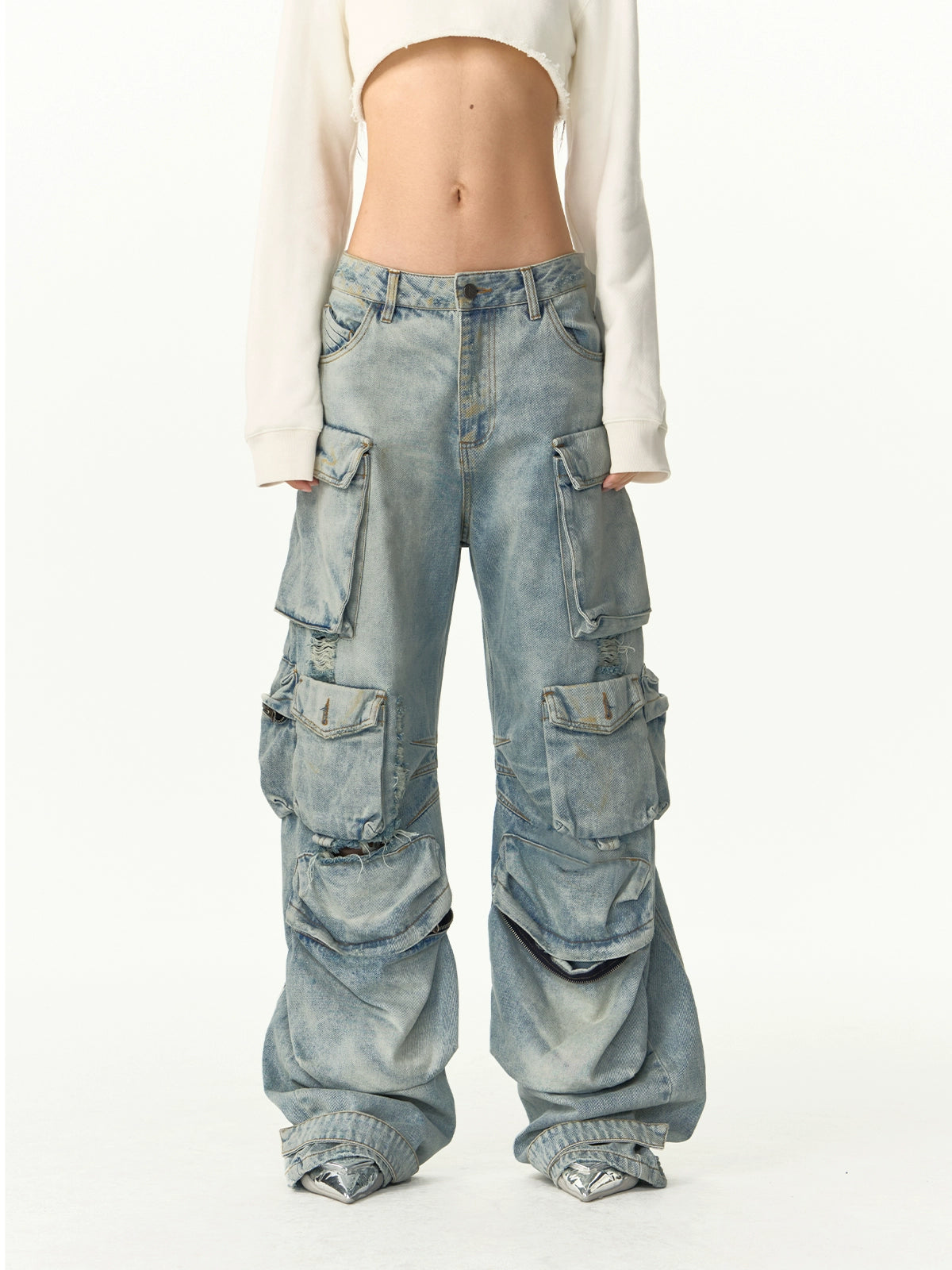 Salt-Wash Multi-Pocket Denim Cargo Jeans - chiclara