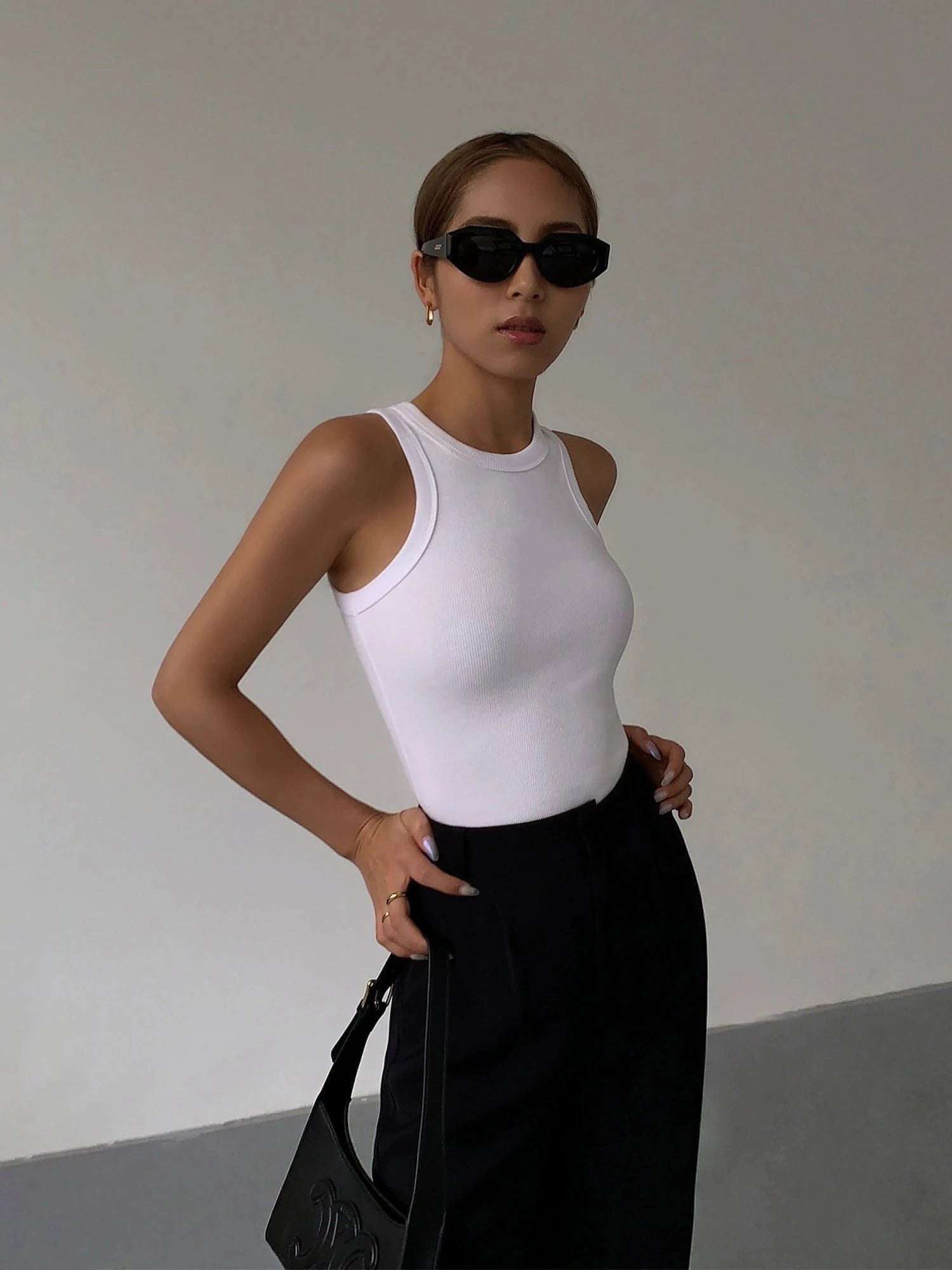 Summer Black Knitted Spaghetti Strap Tank Top - chiclara